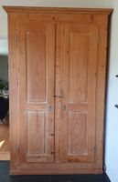 Antiker Tannenschrank Höhe 2.43! nur kurze Zeit