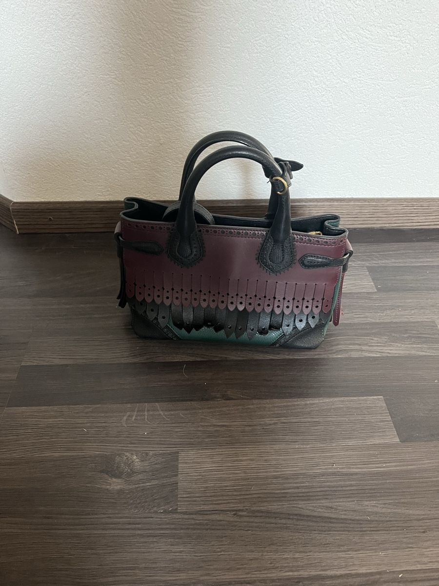 Burberry Borse da donna: Sac Burberry  – Usato da Bouloz venduto da jul_zm8y 1