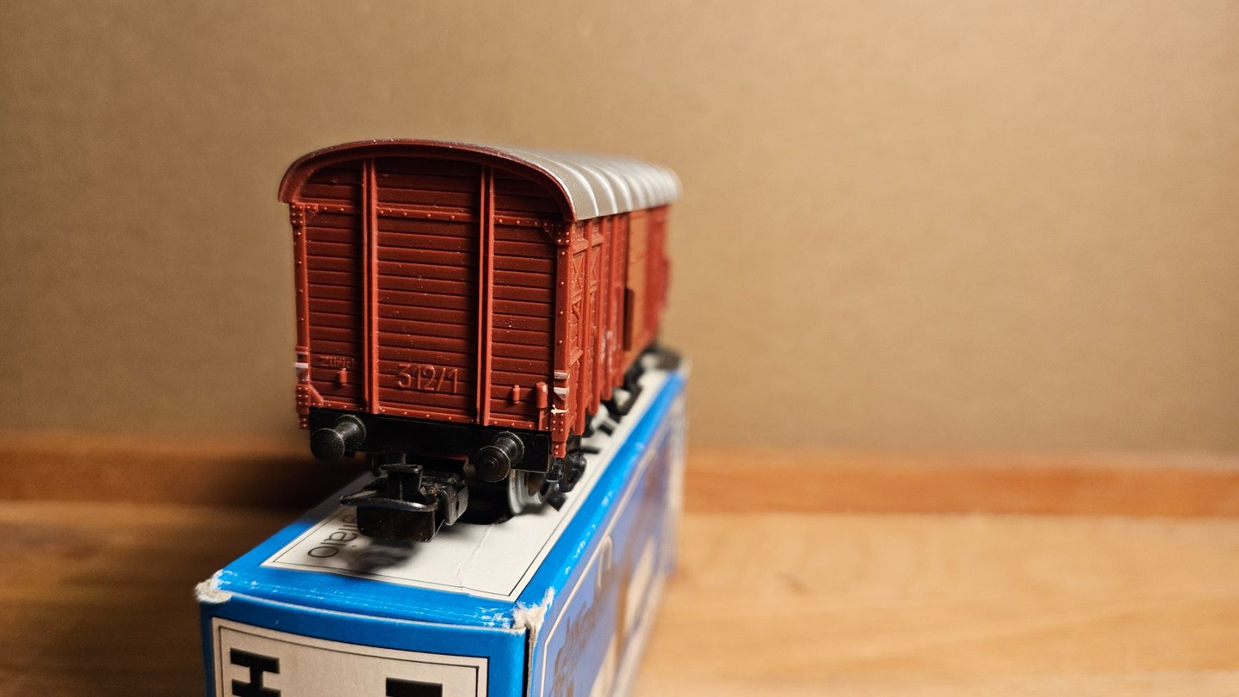 Märklin Modellini di ferrovie: Märklin H0 Güterwagen 4605 – Usato da Brüttelen venduto da frediwellensitich 4