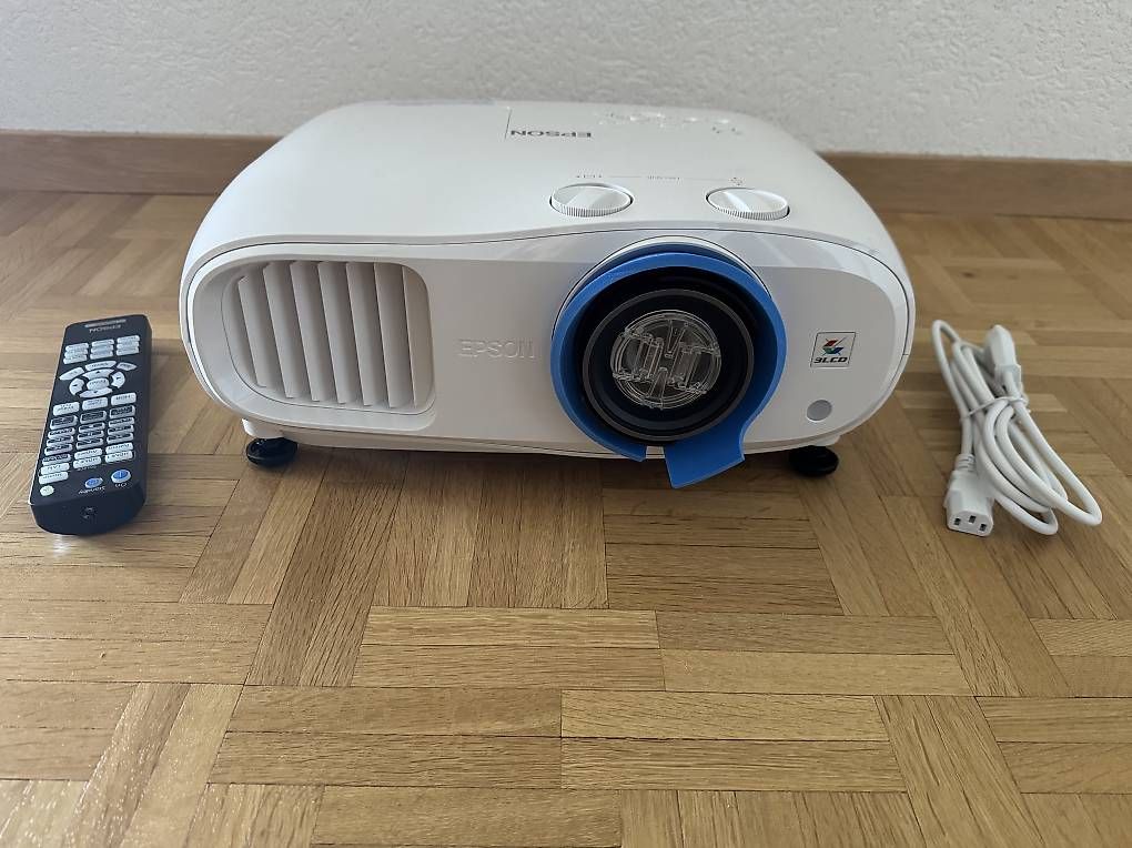 Proiettori: EPSON Home Projektor – Usato da Territet venduto da mis_p856