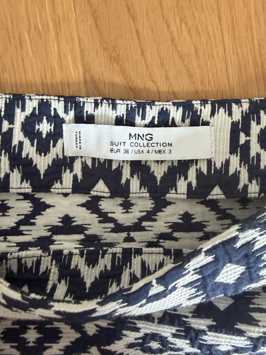 Mango Röcke: Mini Rock gemustert Grösse 36 – Gebraucht aus Zürich von krisiquak12 1