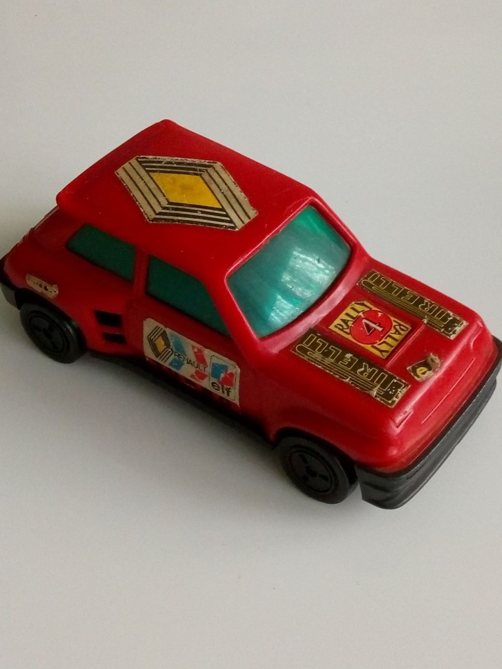 Renault Modellautos: Renault 4 - Turbo - Plastik Modell – Gebraucht aus Basel von vintagecollector