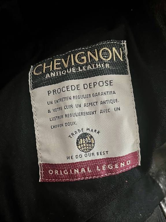 Giacche: Blouson en cuir – Usato da Neuchatel venduto da scp_5t5n 3