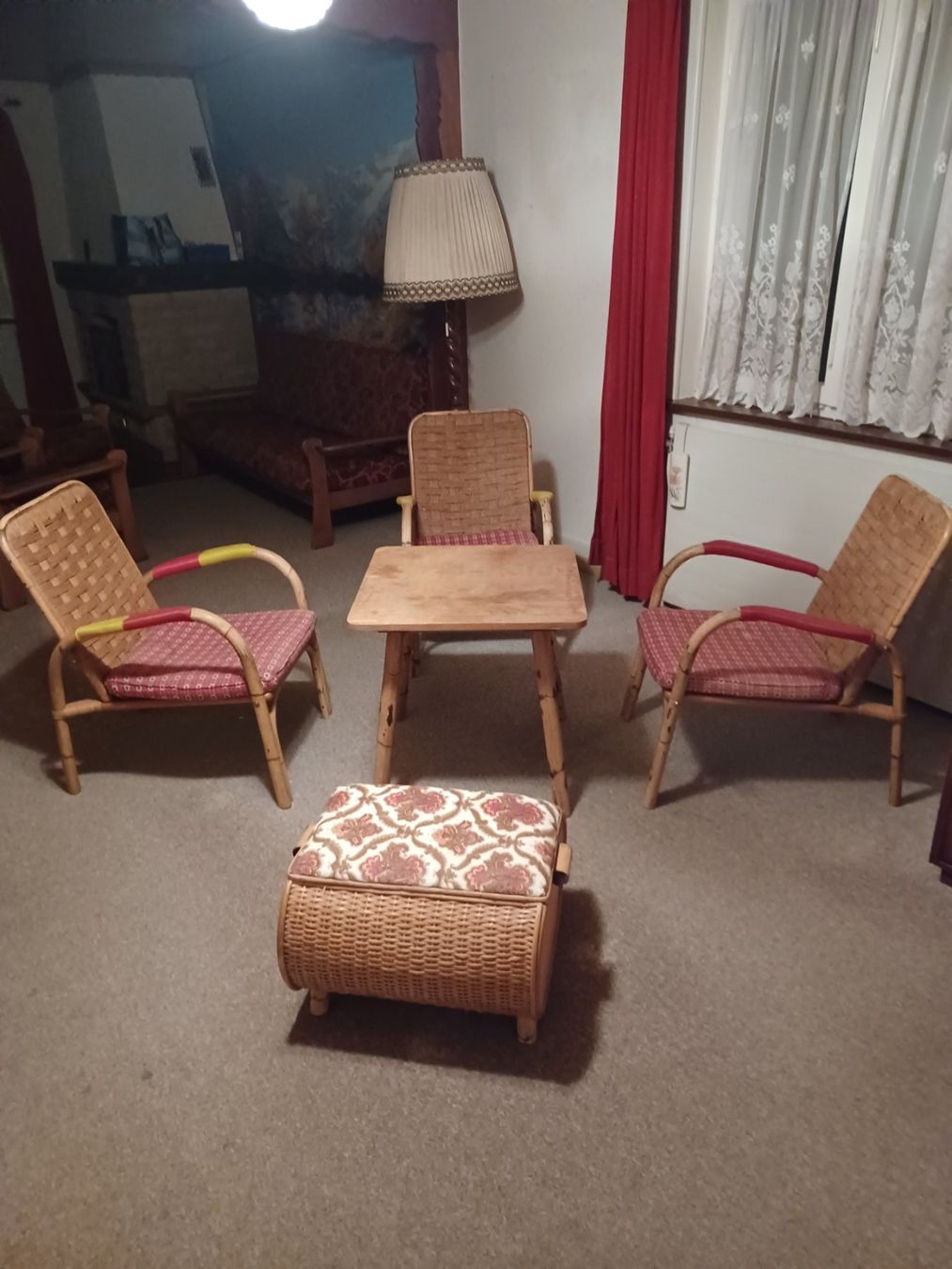 Set di tavolo e panche: ensemble de salon vintage – Usato da Soyhières venduto da 5jm_5czl 9