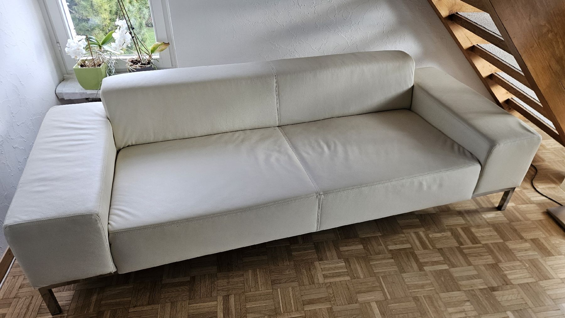 Sofas: Echtledersofa in weiss – Gebraucht aus Nürensdorf von luigi_9593
