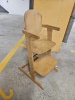 Holz Hochstuhl - Sicher und verstellbar für jedes Alter!