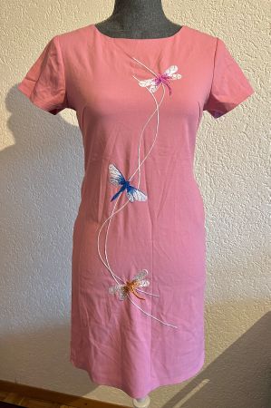 Sommerkleid Minikleid Mit Libellenstickerei Gr S Rosa