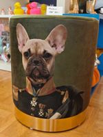 Hocker Sir Bulldogge in Velvet Green