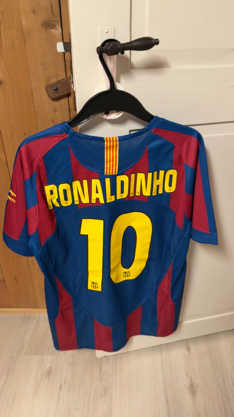 Canottiere & Pantaloni: fussballtrikot – Usato da Uznach venduto da lar_p97w 1