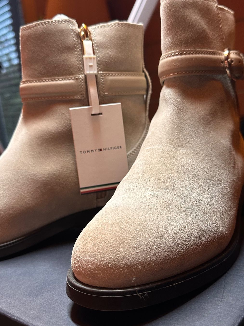 Tommy Hilfiger Scarpe da donna: Tommy Hilfiger Stiefel – Nuovo e nell'imballaggio originale da Felben-Wellhausen venduto da dir_7zln 4