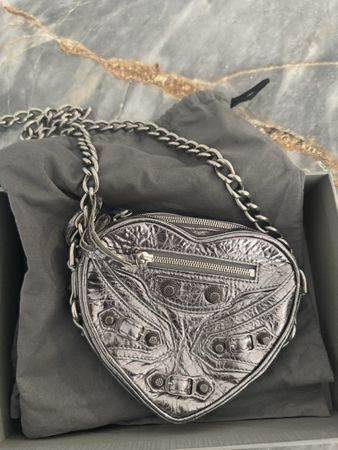 Borsa Balenciaga a cuore argento metallizzato nuova