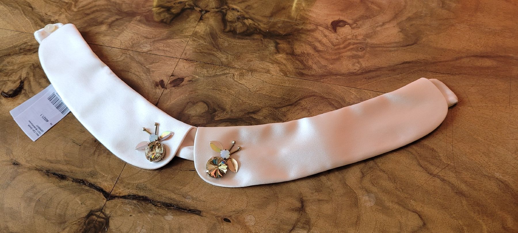 Foulard & Sciarpe: Precious Kragen Satin Rose – Nuovo (secondo la descrizione) da Winterthur venduto da Wohnhaus 7