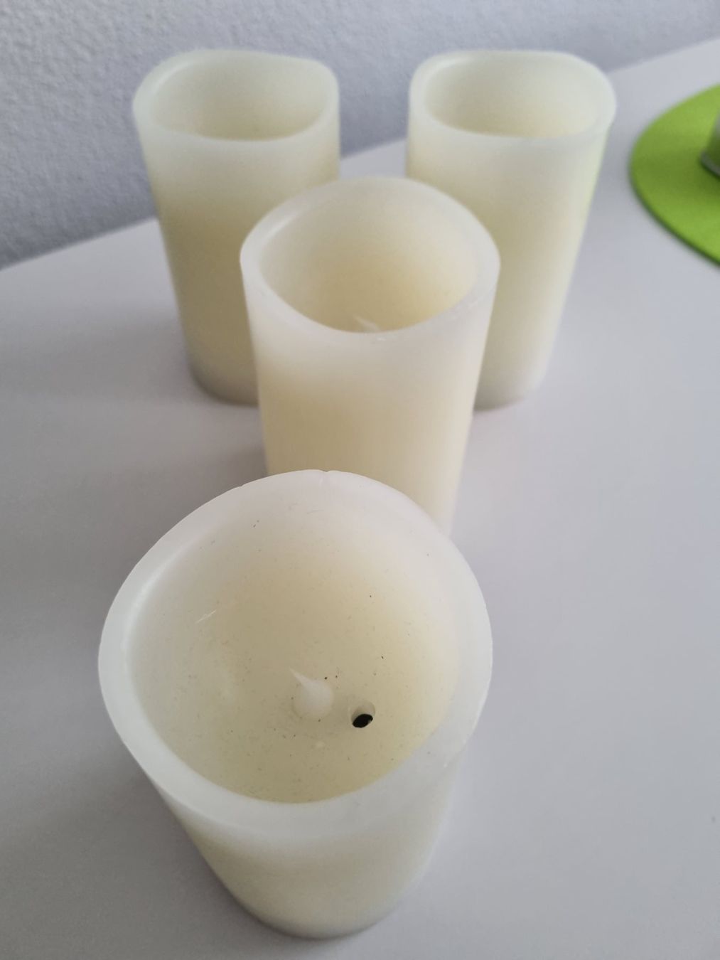 Kerzen: 4 Stück LED Kerzen mit Timer – Gebraucht aus Zofingen von Felpa 2