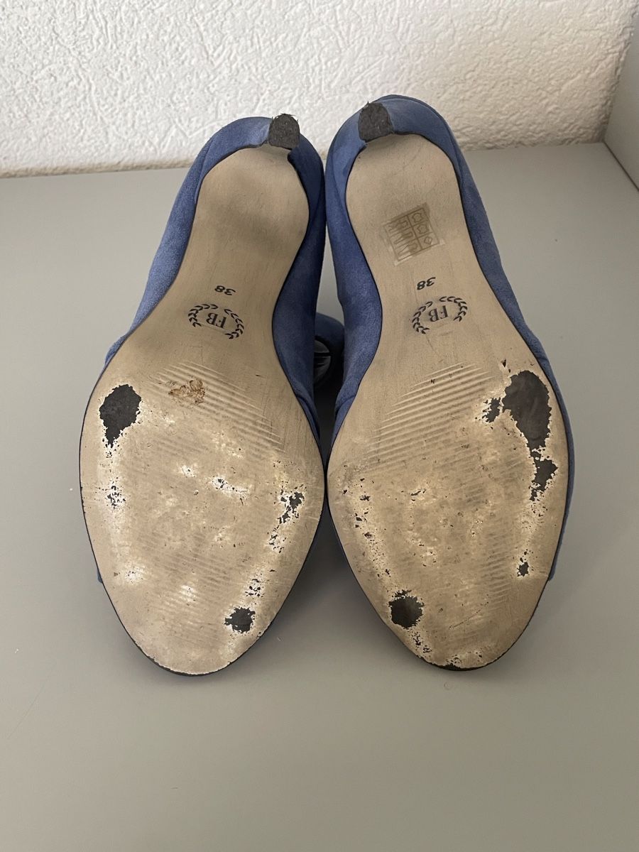 Damenschuhe: Talons aiguilles FB en daim bleu, taille 38, élégants! – Gebraucht aus Vuadens von Nina11 5