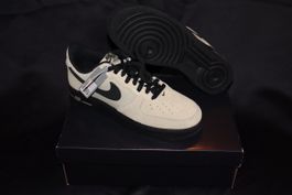 Nike Air Force 1 - taille EU 43