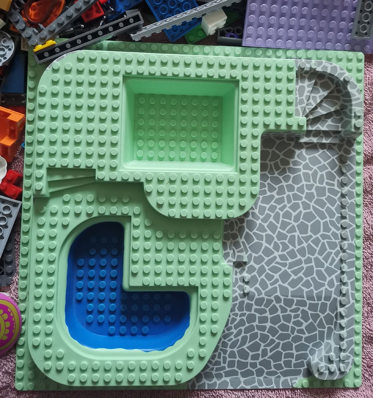 Lego Spielzeuge: Lego ca. 4,2 Kilo, bunter Mix – Gebraucht aus Effretikon von Superkarin7 1