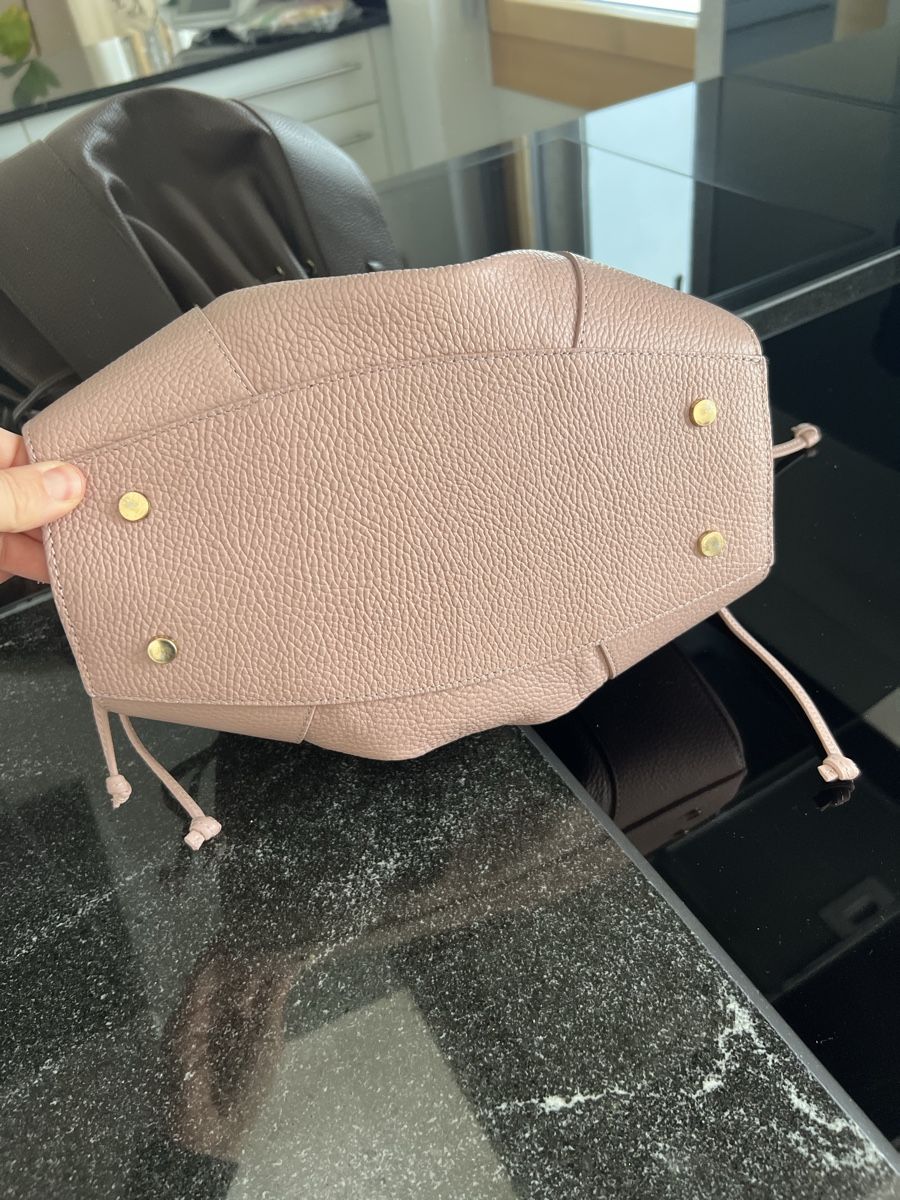Sacs femmes: Ledertasche altrosa – D'occasion à Aeschi b. Spiez par Spatzumuus1 3