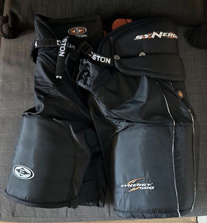 Eishockey Hosen Easton Synergy 500 Jr. L/G gebraucht