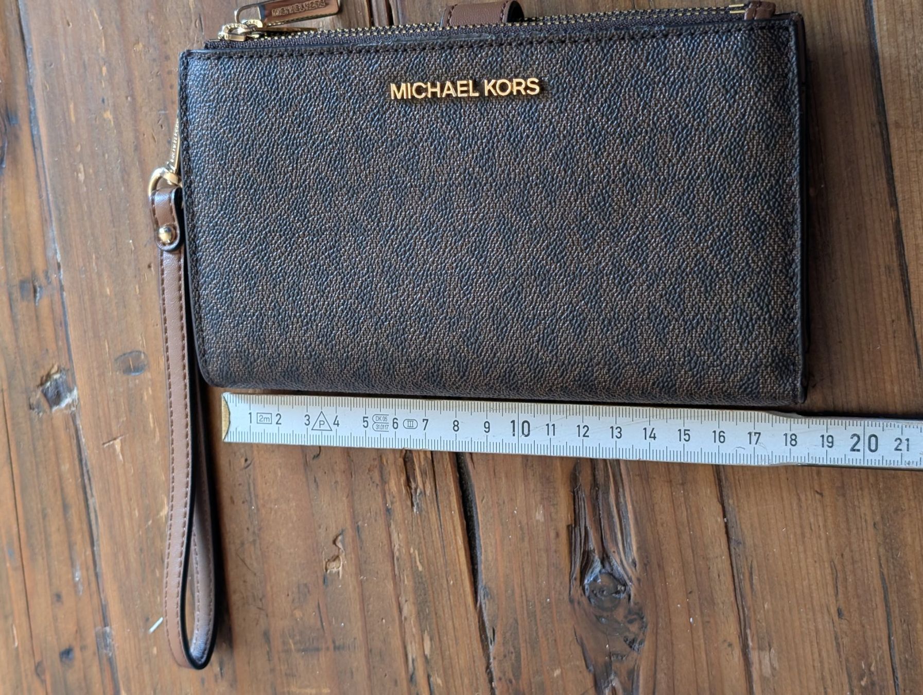 Michael Kors Portemonnaie: MICHAEL KORS porte-monnaie+ natel – Gebraucht aus Cheseaux-Lausanne von loscaptos 5