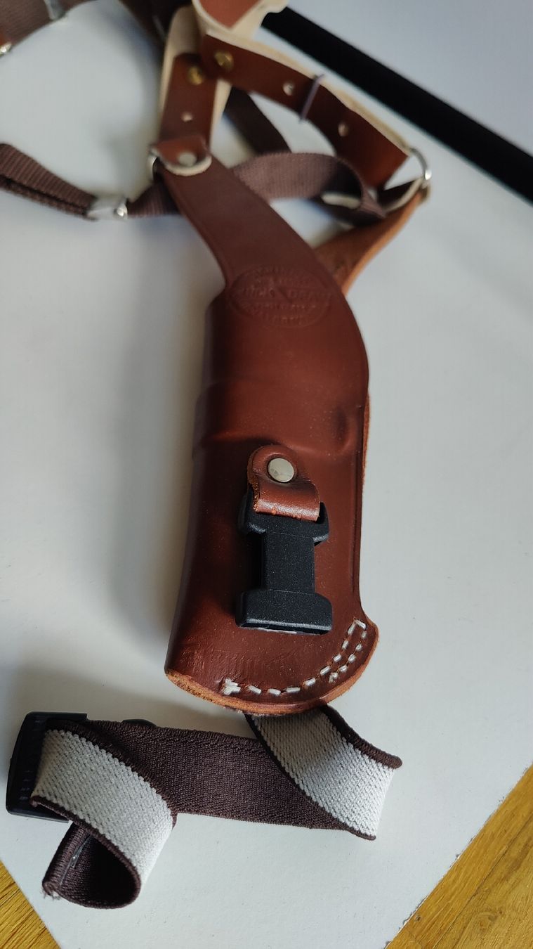 Tiro a segno: Schulterholster Sickinger (L16) – Usato da Aarau venduto da bro_9zsg 2