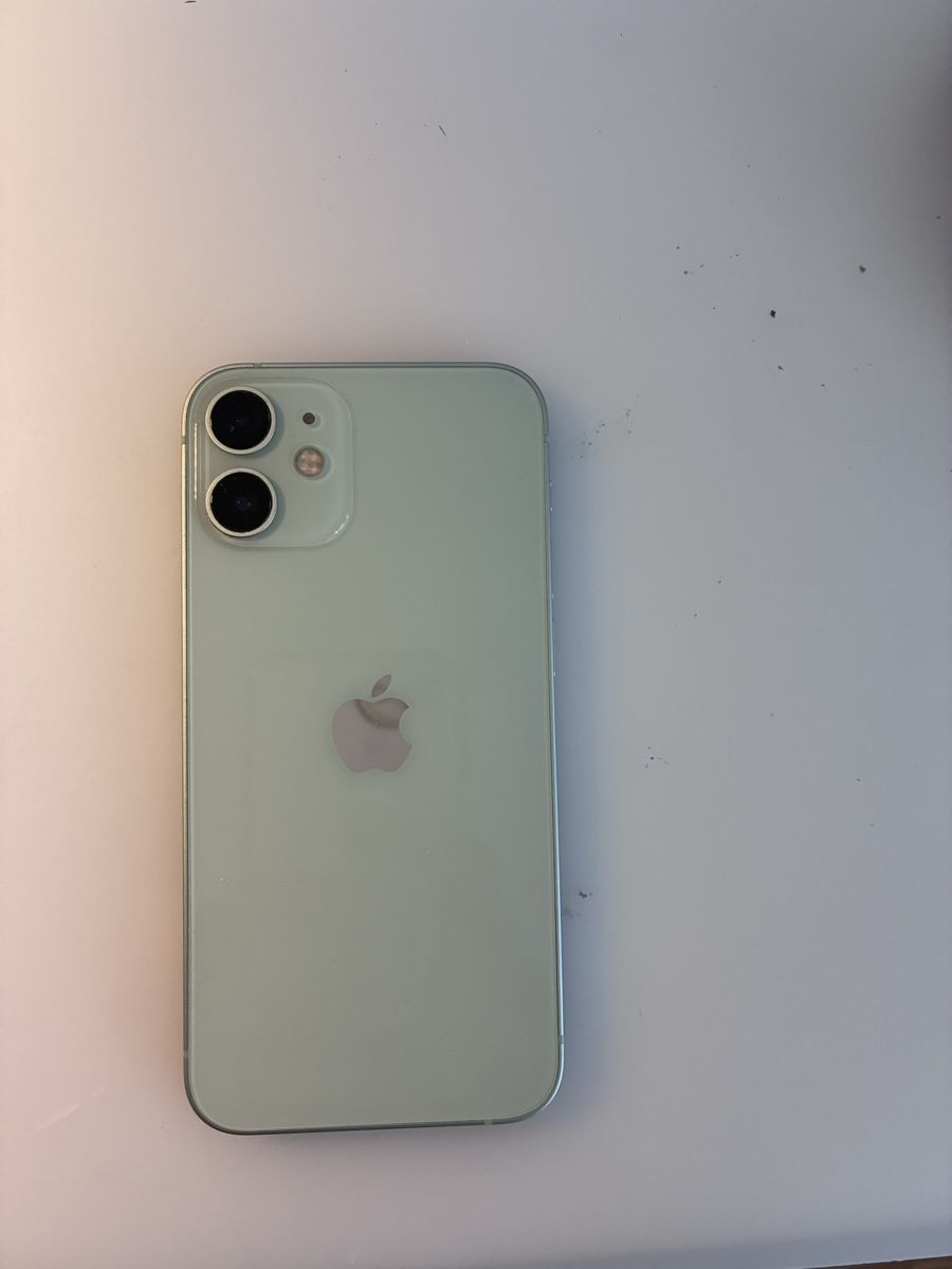 Apple Portables: iPhone 12 mini 128 GB – D'occasion à Wallisellen par loo_9wgx 5