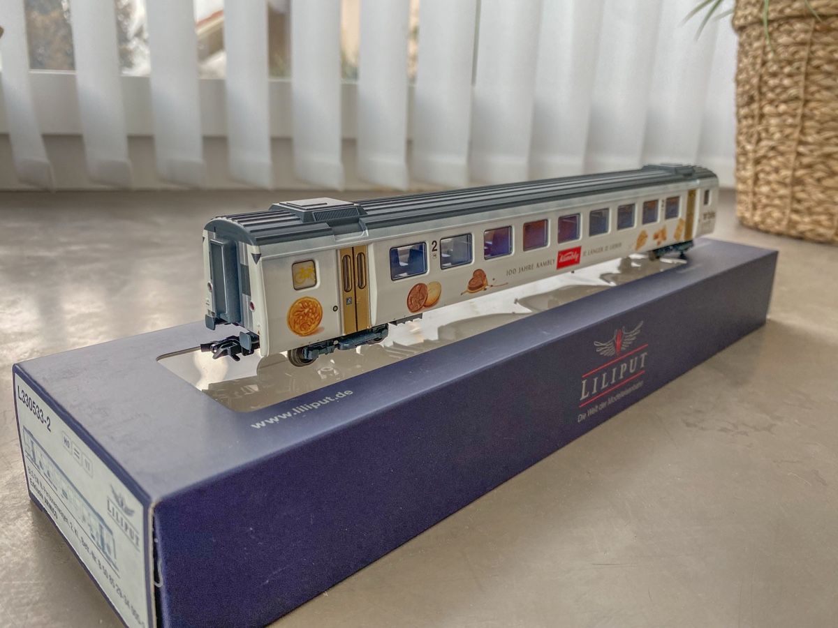 Liliput Modellini di ferrovie: Liliput Kambly – Usato da Font venduto da TrainspottersuisseHo 3