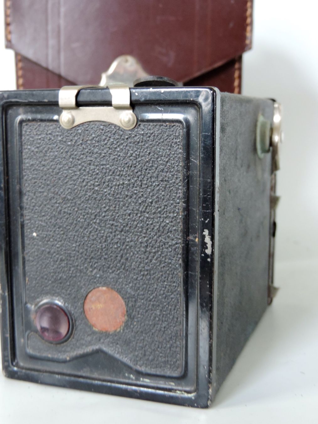 Agfa Fotocamera: Antike Agfa Box Kamera mit Lederetui – Usato da Horw venduto da luzernicus 3