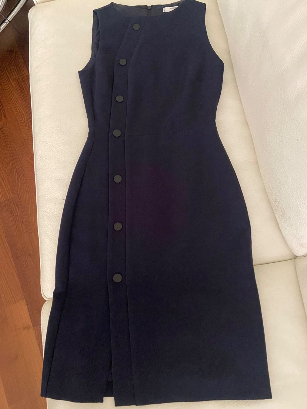 Mango Vestiti: Mango tailliertes Kleid in Blue marine – Usato da Unterengstringen venduto da bar_rh5f