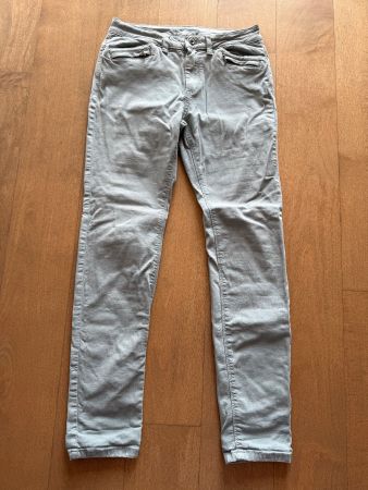 EDC by ESPRIT - hell-olivfarbene Jeans im Skin Fit Gr. 34