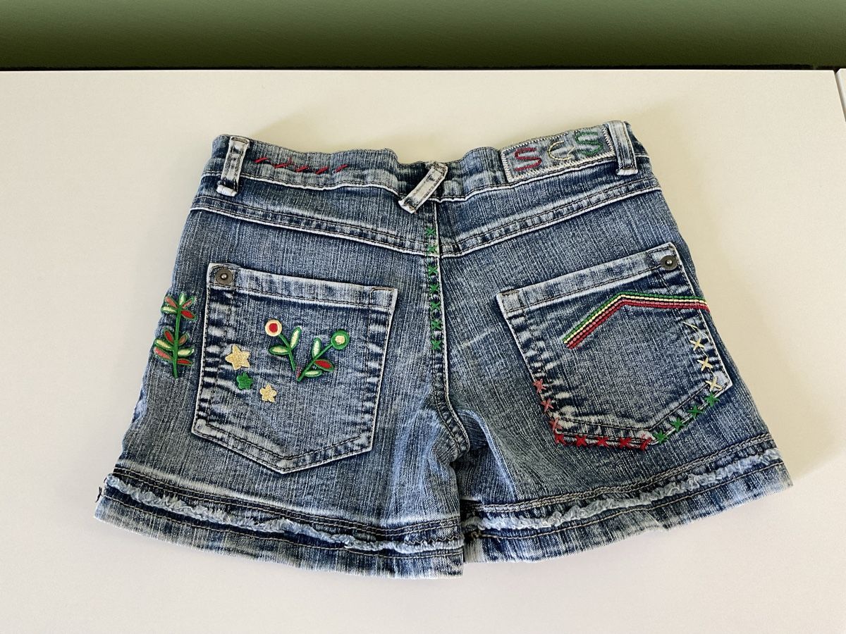 Pantaloni: Schöne Shorts Mädchen Gr.146/152 – Nuovo (secondo la descrizione) da Pfäffikon ZH venduto da Ben0707 1