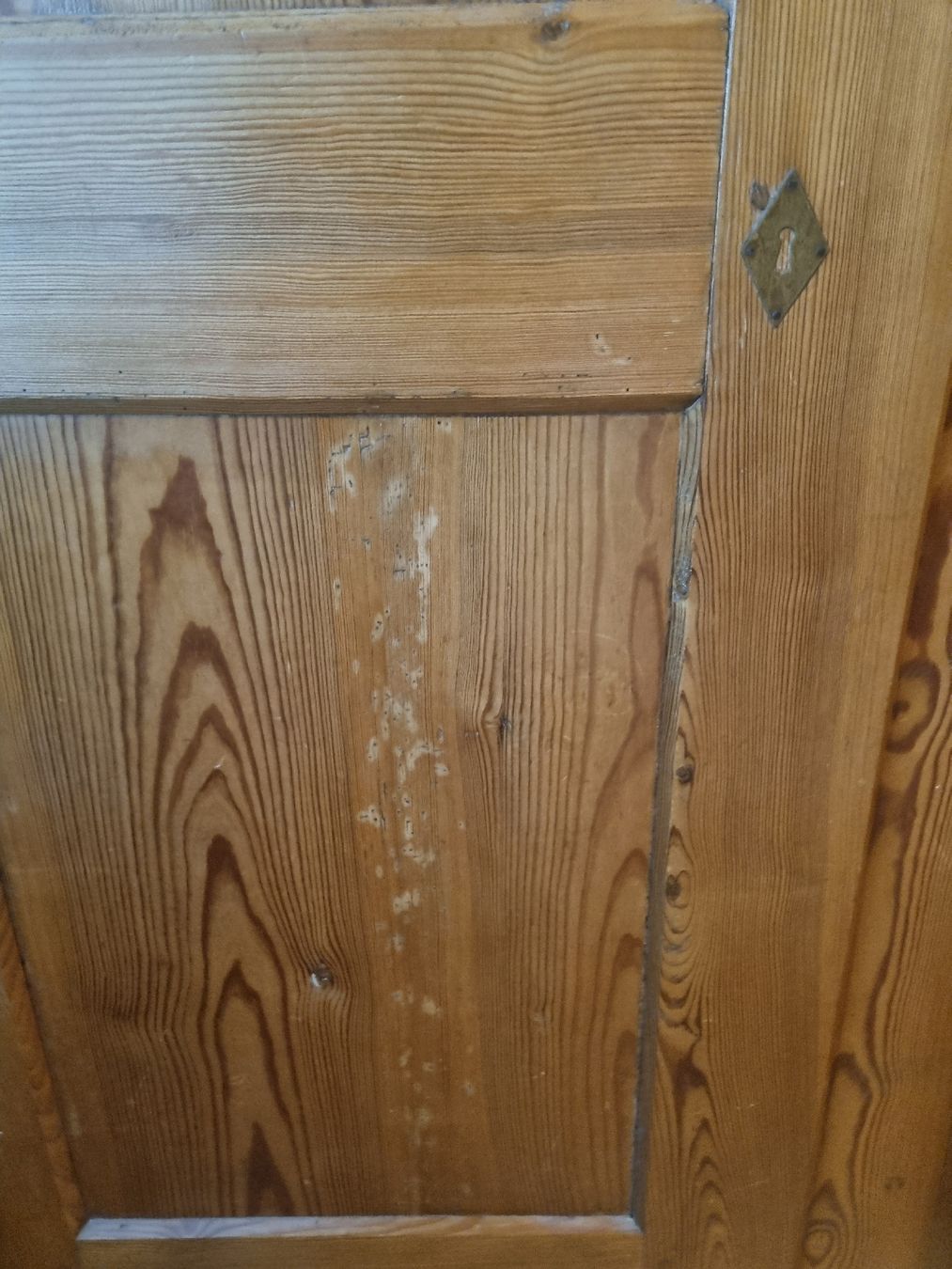 Armadi: Armoire en bois, 2, antique – Usato da La Chaux-de-Fonds venduto da edo_78yz 2