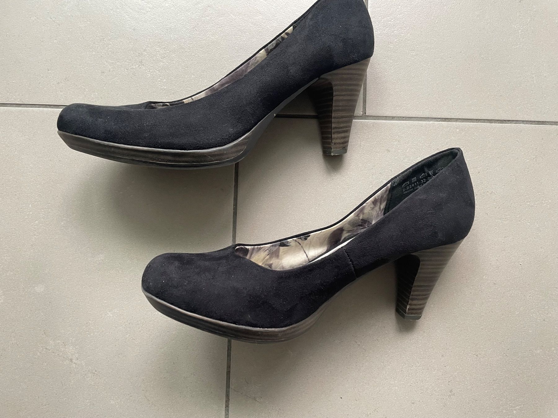 Scarpe da donna: Marco Tozzi Pumps, schwarz, Gr. 38 – Usato da Auw venduto da daniela_92 2