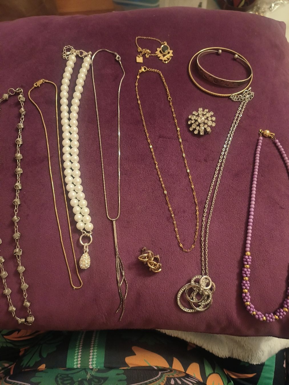 Altri gioielli: lot bijoux divers – Usato da Pampigny venduto da Nathbn