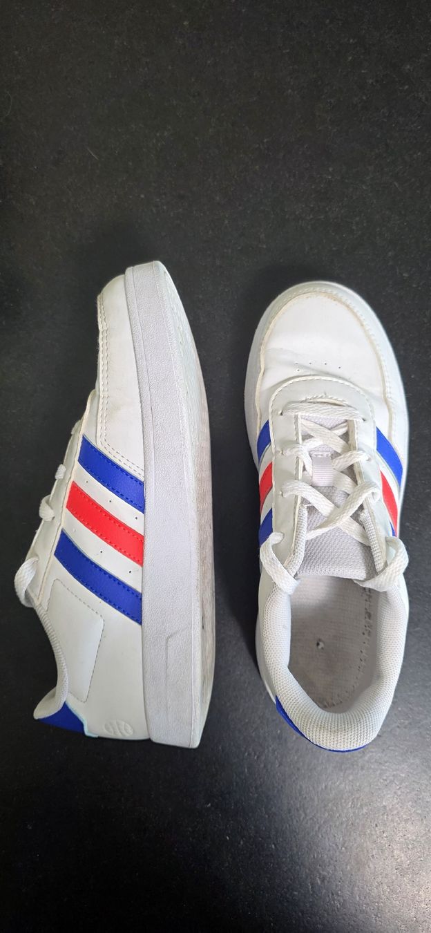 Adidas Scarpe da uomo: Original Adidas Sneaker - Top Zustand – Usato da Uerikon venduto da Indefinitely 1