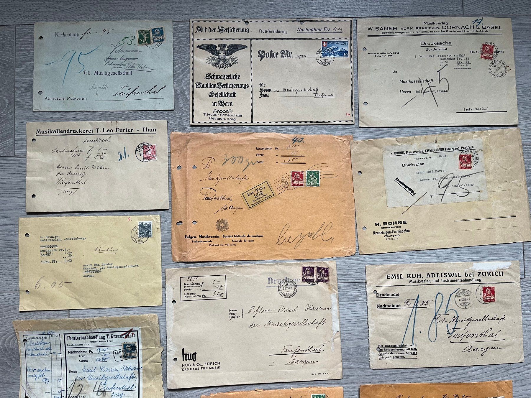Buste & buste per spedizione: alte Briefumschläge Postkarten Briefmarken A – Usato da Unterkulm venduto da Fabulirius 1