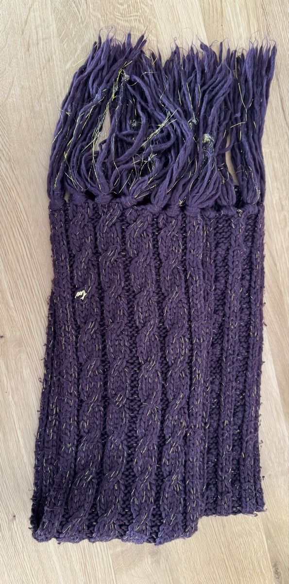 Foulard & Sciarpe: Warmer Winter Strickschal in braun mit Fransen,m – Usato da Winkel venduto da Schorley 1