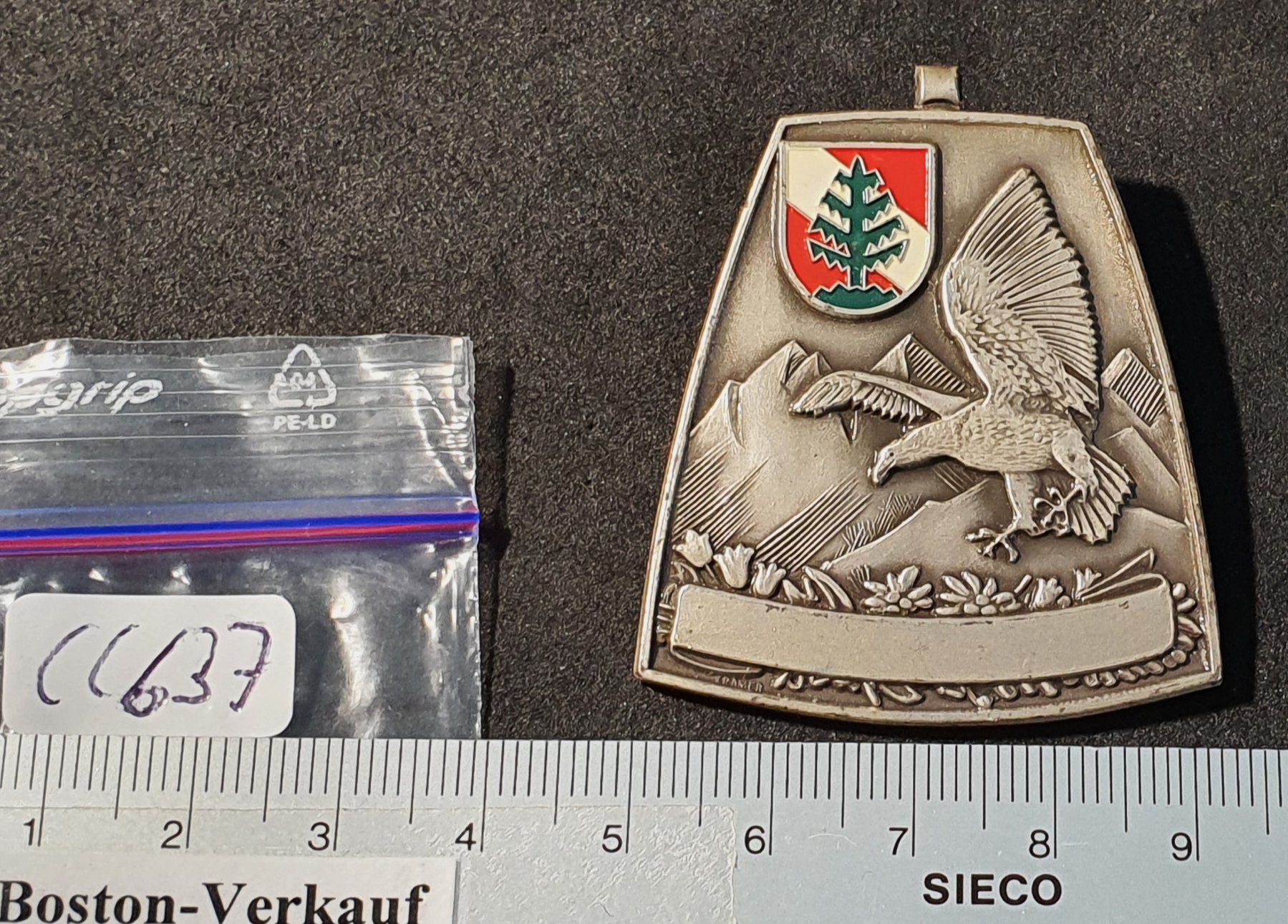 Placchette & Badge: CC637 - Abzeichen Gemeindewappen St. Marienkirchen Adler – Usato da Reinach BL venduto da Boston-Verkauf 3