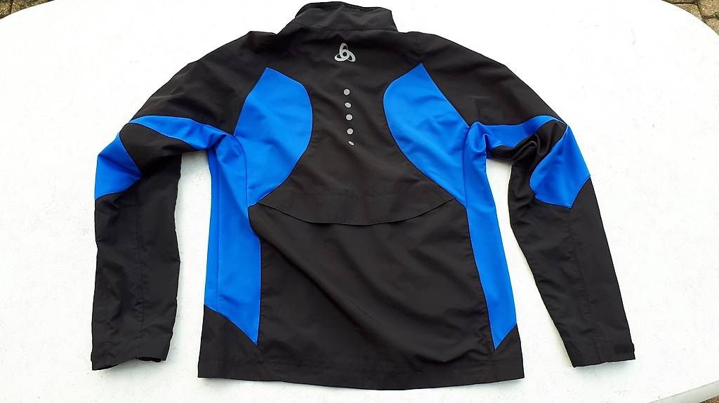 Giacche: ODLO  LAUFJACKE, LANGLAUFJACKE, GR.M – Usato da Benzenschwil venduto da islandtreter 1