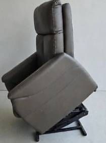 Fauteuils: Fauteuil relax électrique releveur. – D'occasion à Veyras par siepemer 1