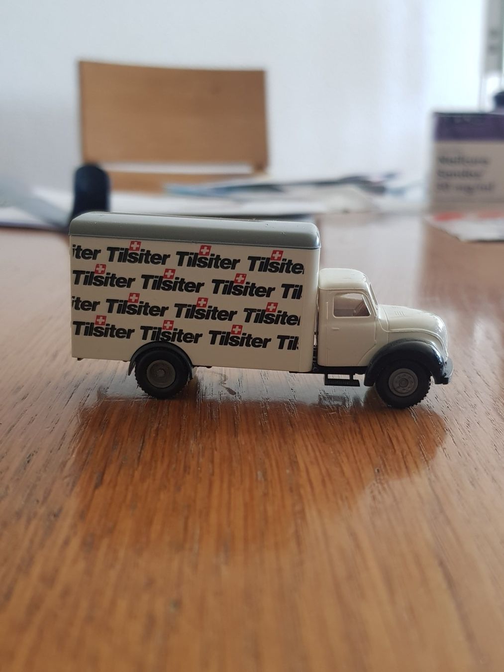 Brekina Modellautos: Magirus Hauber 1/87 Tilsiter – Gebraucht aus Vordemwald von TGV9497 2