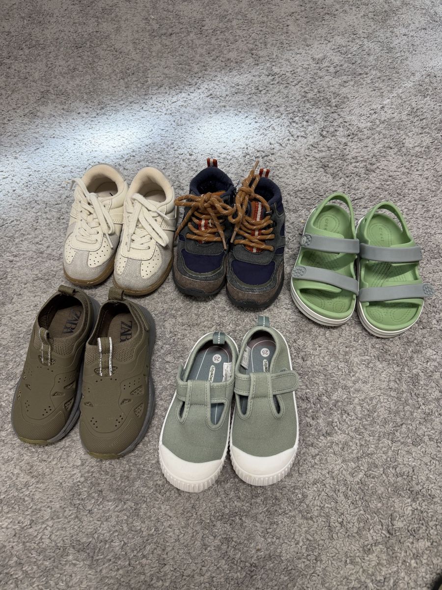 Scarpe per ragazzi: Schuhe Set Gr.25 – Usato da Rothenhausen venduto da dbu_gh52 1