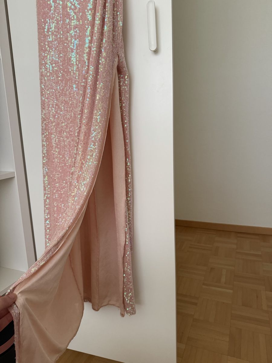 Vestiti: Glitzerndes Ballkleid pink, Gr. 36 – Usato da Affoltern am Albis venduto da ble_z7fj 3