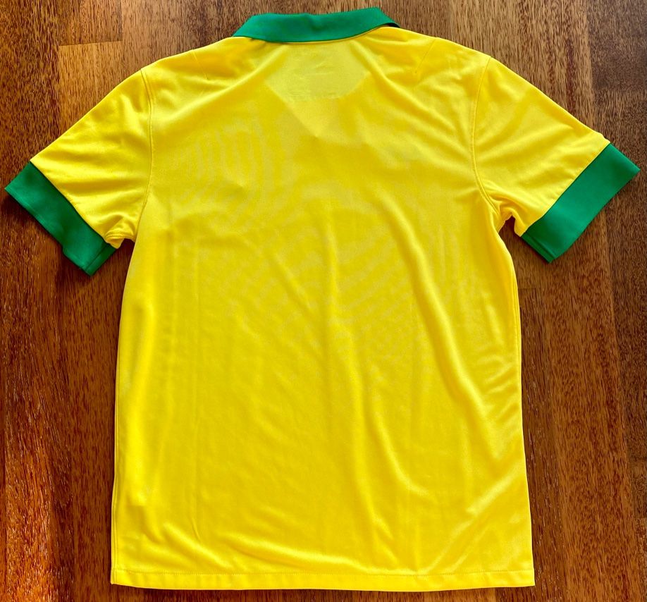 Nike Canottiere & Pantaloni: Brasilien Home Shirt - Saison 2013 – Nuovo (secondo la descrizione) da Hermetschwil-Staffeln venduto da Beat131 1