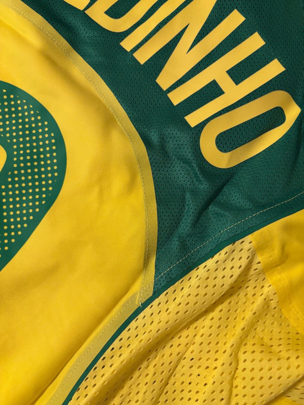 Nike Leibchen & Hosen: Ronaldinho Brasilien Reissue Trikot 2004 – Neu (gemäss Beschreibung) aus Rain von JerseyLegends 8