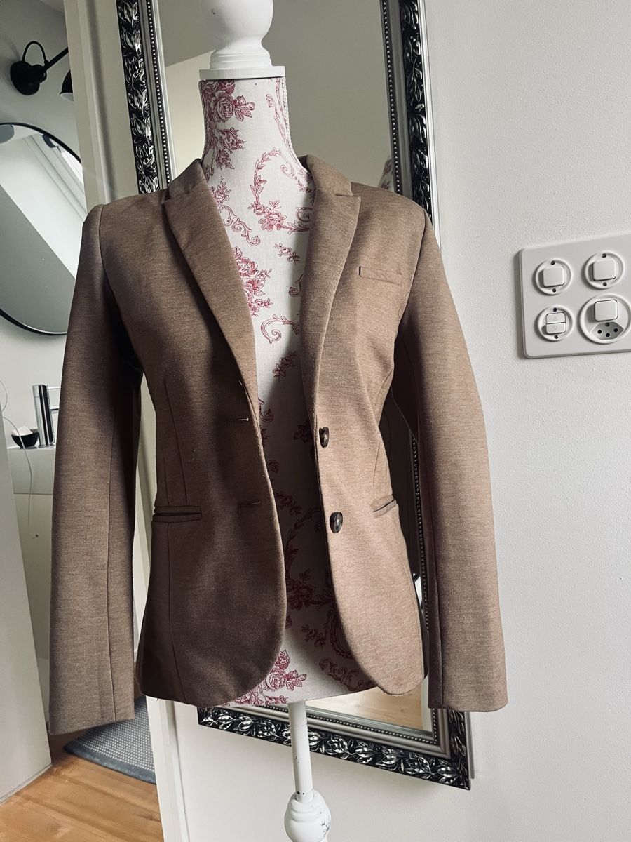 Esprit Giacche: Wunderschöner Brauner Blazer - S – Usato da Winterthur venduto da Nanole 5