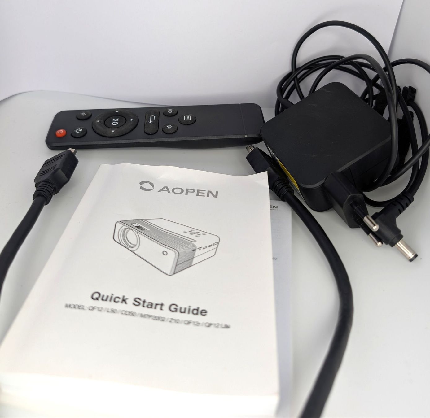 Acer Videoprojektoren: Beamer Acer AOpen Fire legend QF12 – Gebraucht aus Uitikon Waldegg von Biohof 3