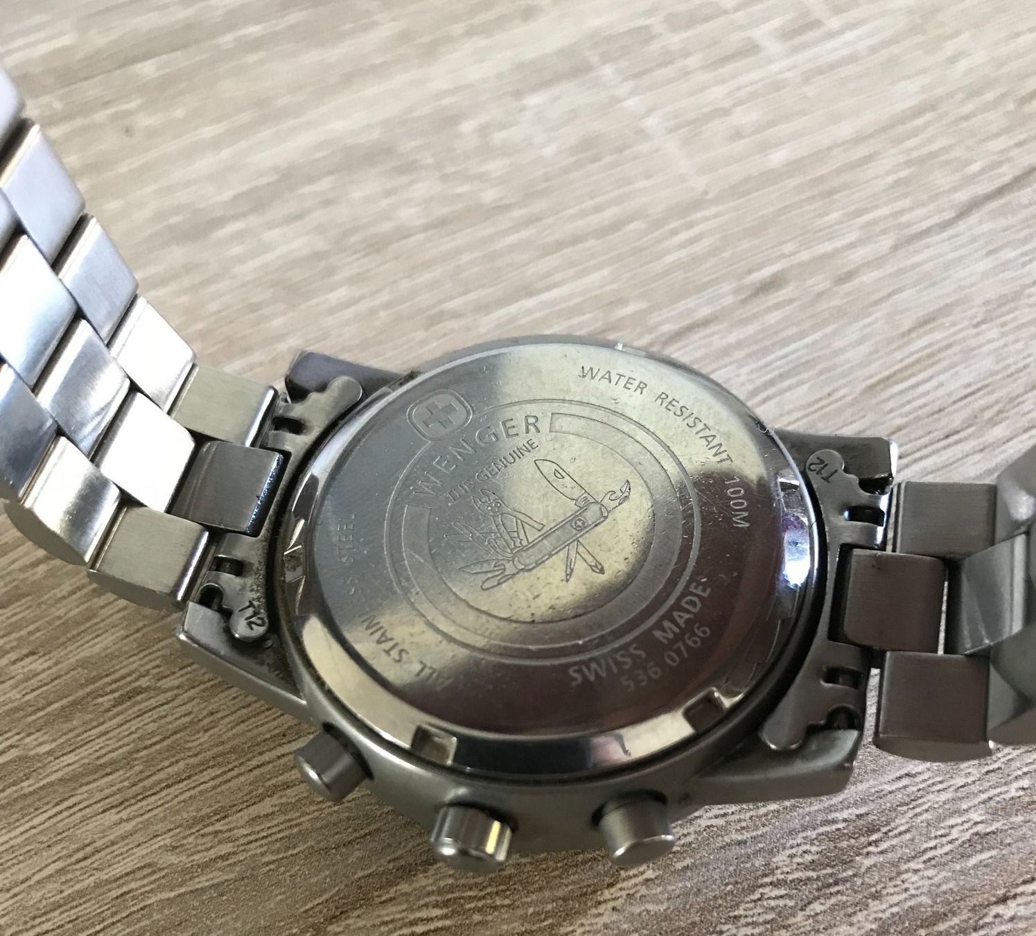 Wenger Orologi: SWISS Army WENGER Uhr – Usato da Mellingen venduto da hirschhotel6 2