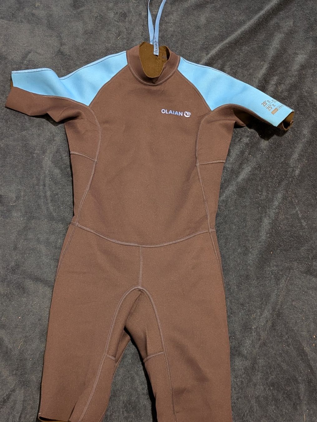Decathlon Mute per immersioni: Neopren kurzarm Gr. 152 – Usato da Olten venduto da chuchituerli