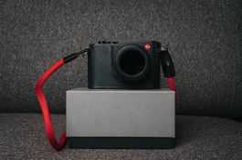 Leica Q2