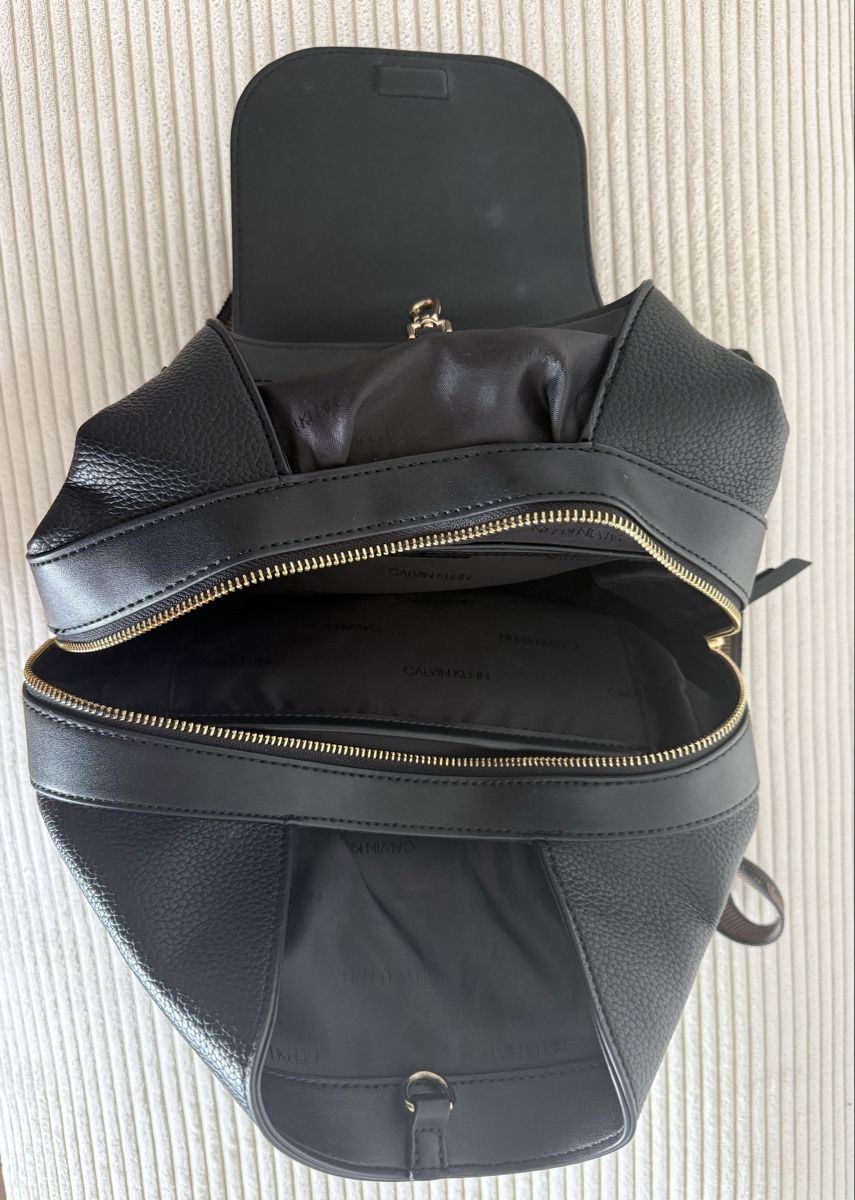 Calvin Klein Rucksäcke: Calvin Klein Rucksack  – Gebraucht aus Frauenfeld von Lunarlilac 1